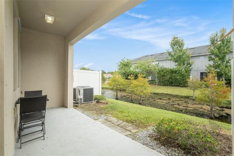 Touwnhouse à louer à Tampa, Floride: 3 chambres, 167.6 m2 № 1902252 - photo 24