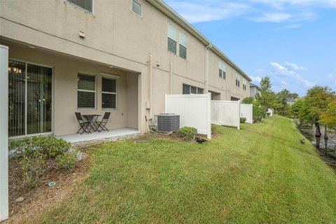 Touwnhouse à louer à Tampa, Floride: 3 chambres, 167.6 m2 № 1902252 - photo 26