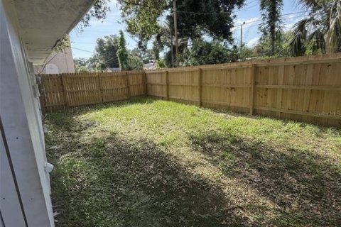 Propiedad comercial en venta en Saint Petersburg, Florida, 8 dormitorios, 227.42 m2 № 2345420 - foto 13