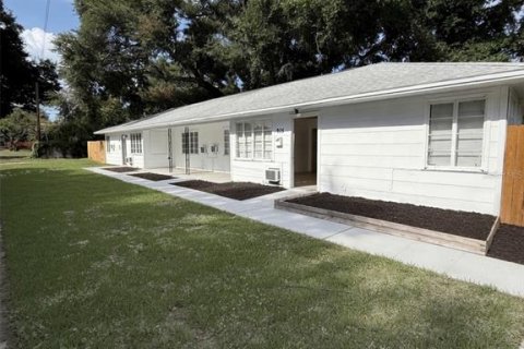 Propiedad comercial en venta en Saint Petersburg, Florida, 8 dormitorios, 227.42 m2 № 2345420 - foto 14