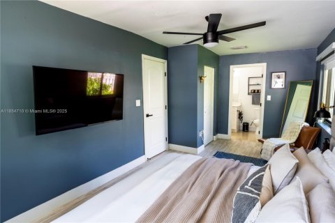Casa en venta en North Miami, Florida, 4 dormitorios, 148.55 m2 № 1890058 - foto 21