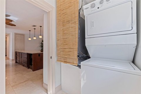 Villa ou maison à vendre à Tierra Verde, Floride: 3 chambres, 144.09 m2 № 1911915 - photo 28