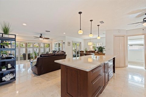 Villa ou maison à vendre à Tierra Verde, Floride: 3 chambres, 144.09 m2 № 1911915 - photo 8
