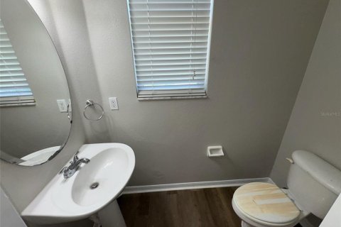 Casa en venta en Orlando, Florida, 4 dormitorios, 240.25 m2 № 1725409 - foto 11