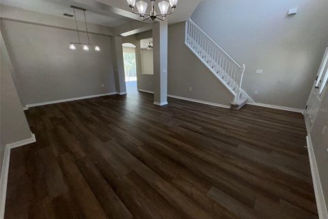 Casa en venta en Orlando, Florida, 4 dormitorios, 240.25 m2 № 1725409 - foto 5