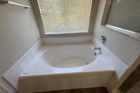 Casa en venta en Orlando, Florida, 4 dormitorios, 240.25 m2 № 1725409 - foto 15