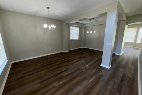 Casa en venta en Orlando, Florida, 4 dormitorios, 240.25 m2 № 1725409 - foto 2