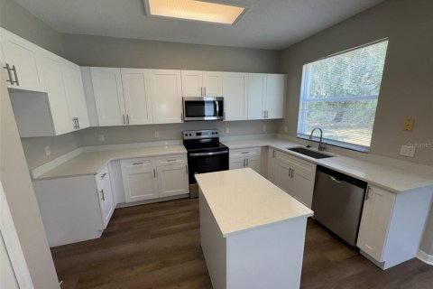 Casa en venta en Orlando, Florida, 4 dormitorios, 240.25 m2 № 1725409 - foto 6