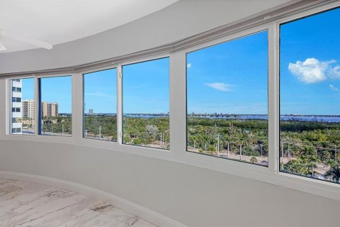 Condominio en venta en Sarasota, Florida, 2 dormitorios, 189.06 m2 № 2130895 - foto 11