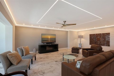 Condominio en venta en Sarasota, Florida, 2 dormitorios, 189.06 m2 № 2130895 - foto 14