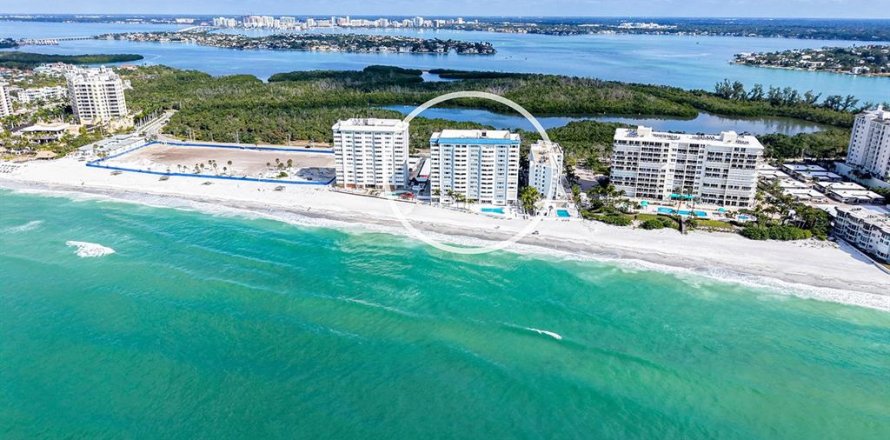 Condominio en Sarasota, Florida, 2 dormitorios  № 2130895
