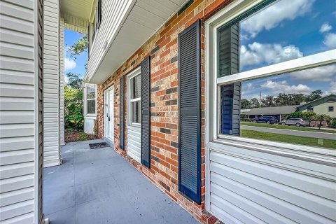 Villa ou maison à louer à Ocala, Floride: 4 chambres, 192.87 m2 № 1840079 - photo 6