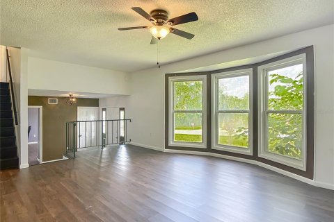 Villa ou maison à louer à Ocala, Floride: 4 chambres, 192.87 m2 № 1840079 - photo 15