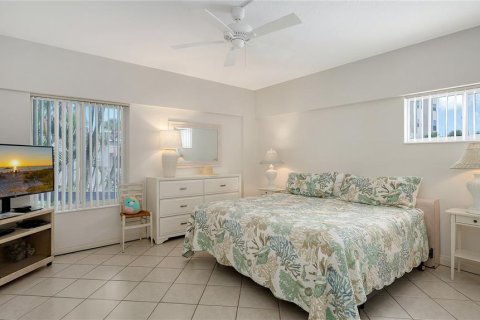 Купить кондоминиум в Сарасота, Флорида 7 комнат, 111.85м2, № 2093229 - фото 27