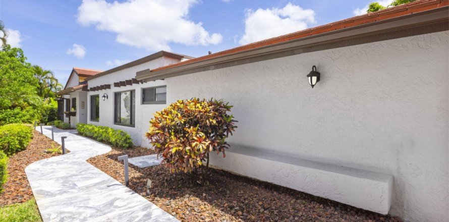 Villa ou maison à Boynton Beach, Floride 3 chambres, 153.47 m2 № 1154475