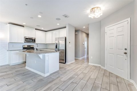 Touwnhouse à vendre à Sanford, Floride: 4 chambres, 162.11 m2 № 1914883 - photo 8