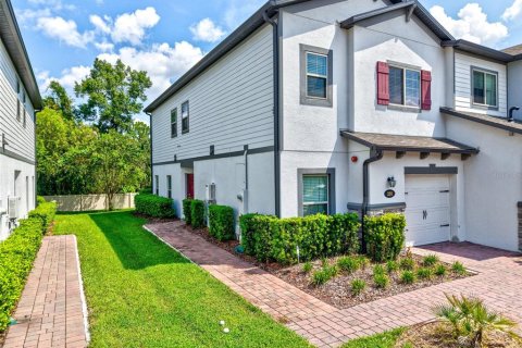 Touwnhouse à vendre à Sanford, Floride: 4 chambres, 162.11 m2 № 1914883 - photo 2