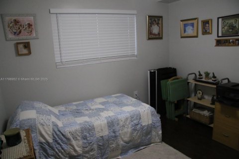 Copropriété à vendre à Pembroke Pines, Floride: 2 chambres, 81.85 m2 № 1867191 - photo 7