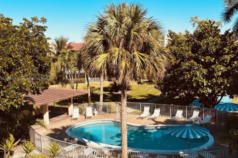 Купить кондоминиум в Лодерхилл, Флорида 3 спальни, 126.72м2, № 1896703 - фото 30