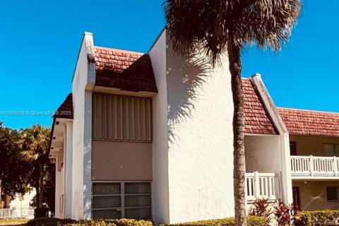 Купить кондоминиум в Лодерхилл, Флорида 3 спальни, 126.72м2, № 1896703 - фото 28