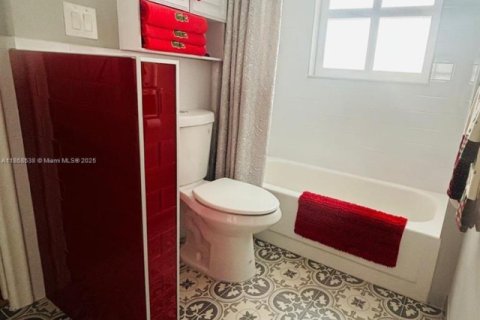 Купить кондоминиум в Лодерхилл, Флорида 3 спальни, 126.72м2, № 1896703 - фото 17