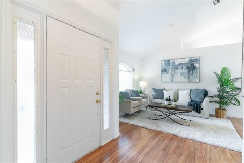 Villa ou maison à vendre à Deltona, Floride: 3 chambres, 167.69 m2 № 2351840 - photo 10