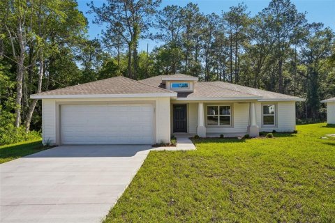 House in Citrus Springs, Florida 3 bedrooms, 134.99 sq.m. № 2198046
