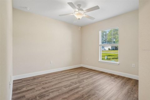 Villa ou maison à vendre à Citrus Springs, Floride: 3 chambres, 134.99 m2 № 2198046 - photo 23
