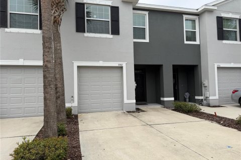 Touwnhouse à louer à Riverview, Floride: 3 chambres, 158.58 m2 № 2388726 - photo 4
