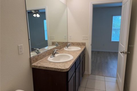 Touwnhouse à louer à Riverview, Floride: 3 chambres, 158.58 m2 № 2388726 - photo 22