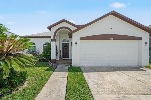 House in Land O' Lakes, Florida 5 bedrooms, 212.37 sq.m. № 2388983 - photo 5
