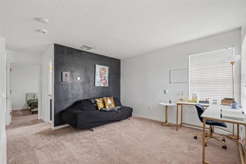 House in Land O' Lakes, Florida 5 bedrooms, 212.37 sq.m. № 2388983 - photo 20