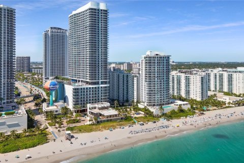 Copropriété à louer à Hollywood, Floride: 2 chambres, 125.05 m2 № 2240216 - photo 28
