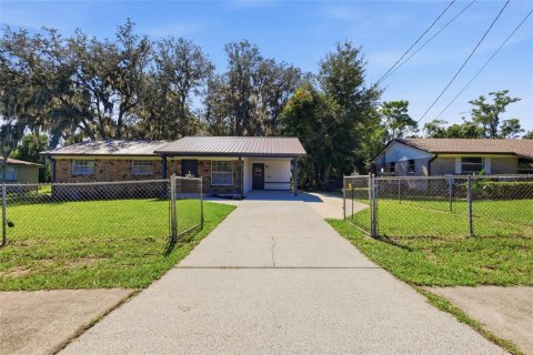 Casa en venta en Orange City, Florida, 3 dormitorios, 97.55 m2 № 2419211 - foto 2