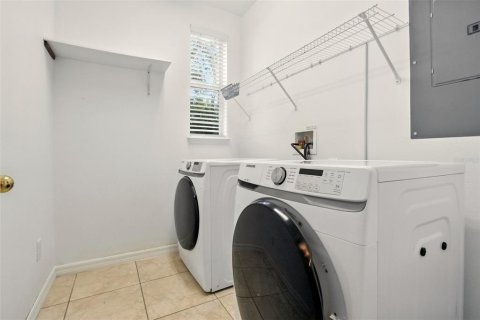 Купить таунхаус в Санфорд, Флорида 5 комнат, 155.52м2, № 1826594 - фото 22