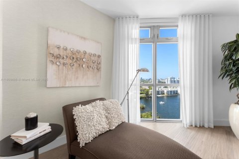 Condo in North Miami Beach, Florida, 3 bedrooms  № 1752301 - photo 21