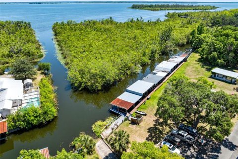 Immobilier commercial à vendre à Lady Lake, Floride: 759.75 m2 № 1658018 - photo 7