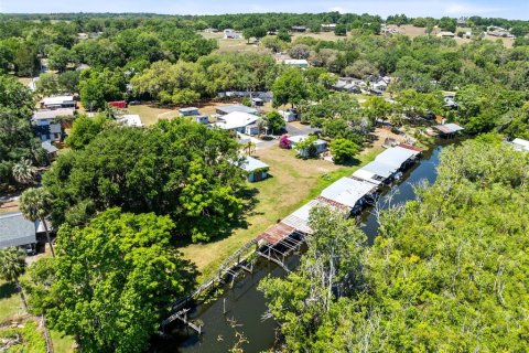 Immobilier commercial à vendre à Lady Lake, Floride: 759.75 m2 № 1658018 - photo 9