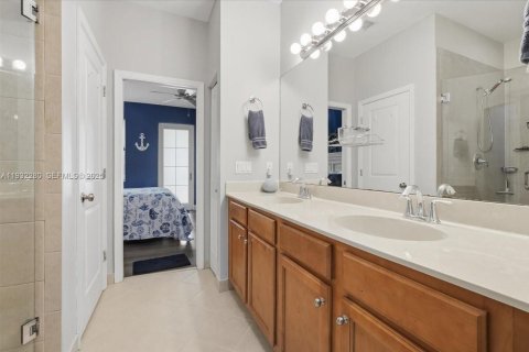 Townhouse in Cooper City, Florida 3 bedrooms, 123.93 sq.m. № 1991859 - photo 21