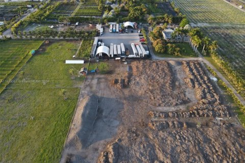 Casa en venta en Miami, Florida, 3 dormitorios, 117.99 m2 № 1980716 - foto 7