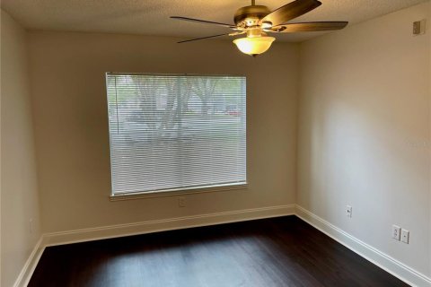 Condo in Lake Mary, Florida, 1 bedroom № 2143588 - photo 7
