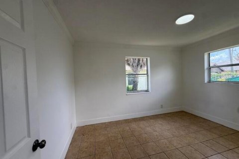 Villa ou maison à louer à Riviera Beach, Floride: 4 chambres, 148.64 m2 № 2289385 - photo 15