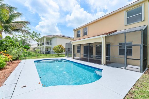House in Royal Palm Beach, Florida 5 bedrooms, 280.94 sq.m. № 2186825 - photo 16