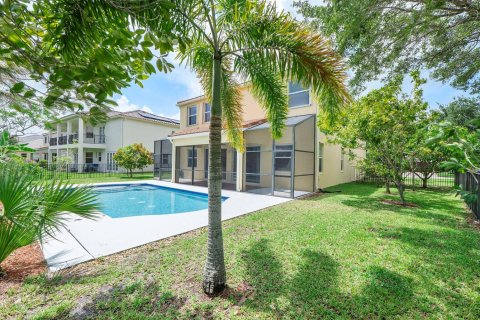 House in Royal Palm Beach, Florida 5 bedrooms, 280.94 sq.m. № 2186825 - photo 13