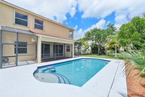 House in Royal Palm Beach, Florida 5 bedrooms, 280.94 sq.m. № 2186825 - photo 12
