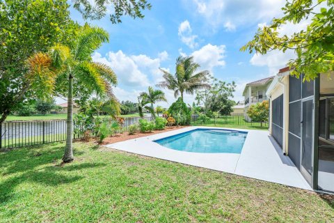House in Royal Palm Beach, Florida 5 bedrooms, 280.94 sq.m. № 2186825 - photo 14