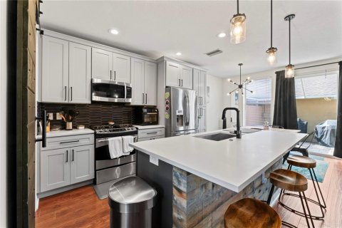 Adosado en venta en Tampa, Florida, 3 dormitorios, 128.76 m2 № 1873843 - foto 7