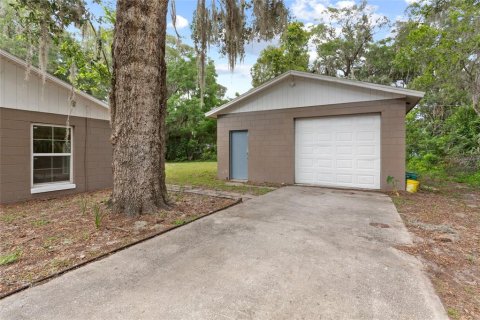 Villa ou maison à vendre à Orange City, Floride: 5 chambres, 214.88 m2 № 1782600 - photo 4