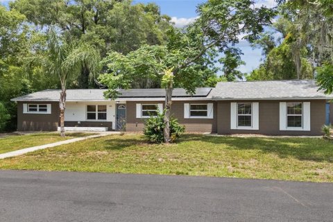 Villa ou maison à vendre à Orange City, Floride: 5 chambres, 214.88 m2 № 1782600 - photo 2