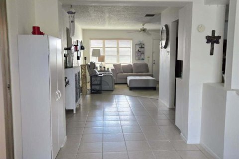 Casa en venta en Tamarac, Florida, 2 dormitorios, 110.83 m2 № 2146011 - foto 10